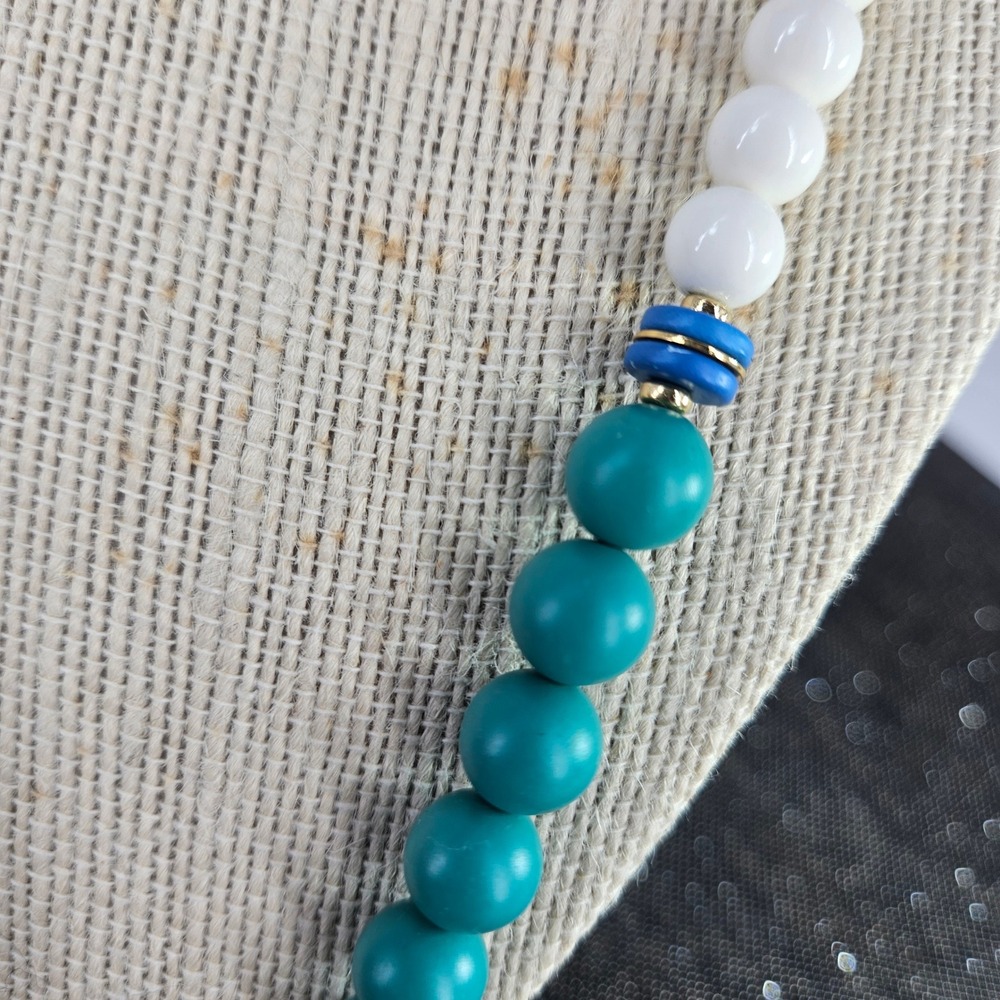 Vintage Southwestern Geometric Enamel Pendant Beaded Necklace White Teal Blue - Picture 8 of 8